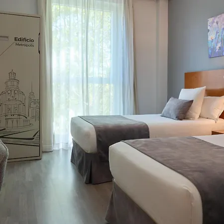 Hotel Puerta De Toledo-3